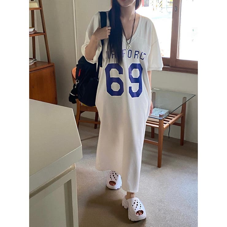 ホワイト | プリントVネック半袖ワンピース | Ulysses