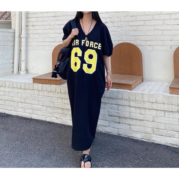 ブラック | プリントVネック半袖ワンピース | Ulysses