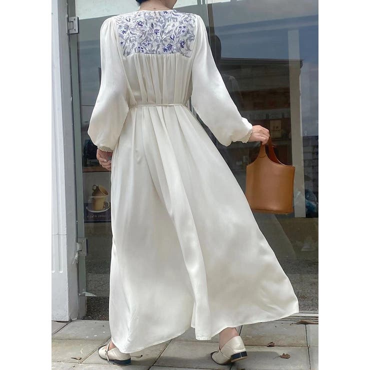 リボン刺繍長袖ワンピース | Ulysses | 詳細画像2 