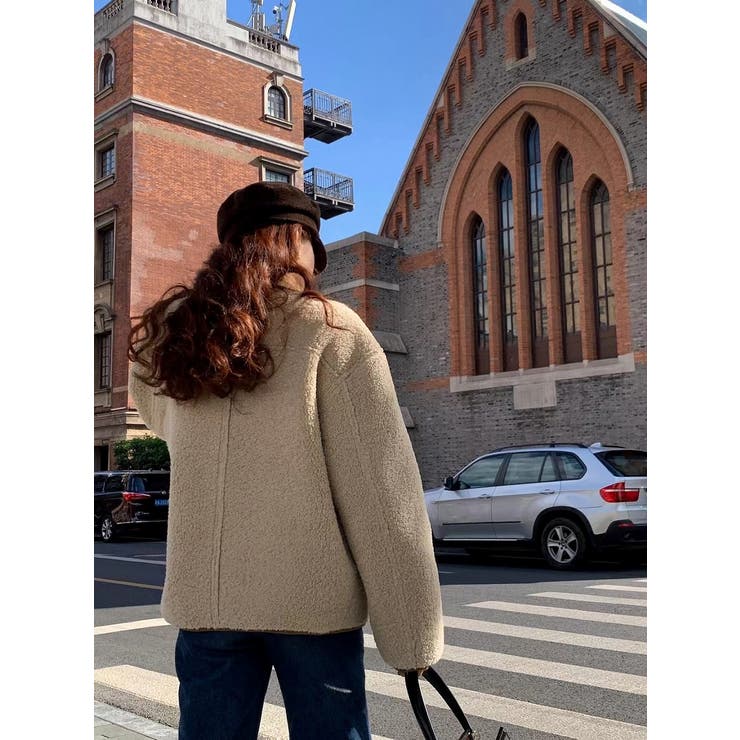 リバーシブル羊羔毛鹿の毛皮の綿毛ジャケット | Ulysses | 詳細画像3 