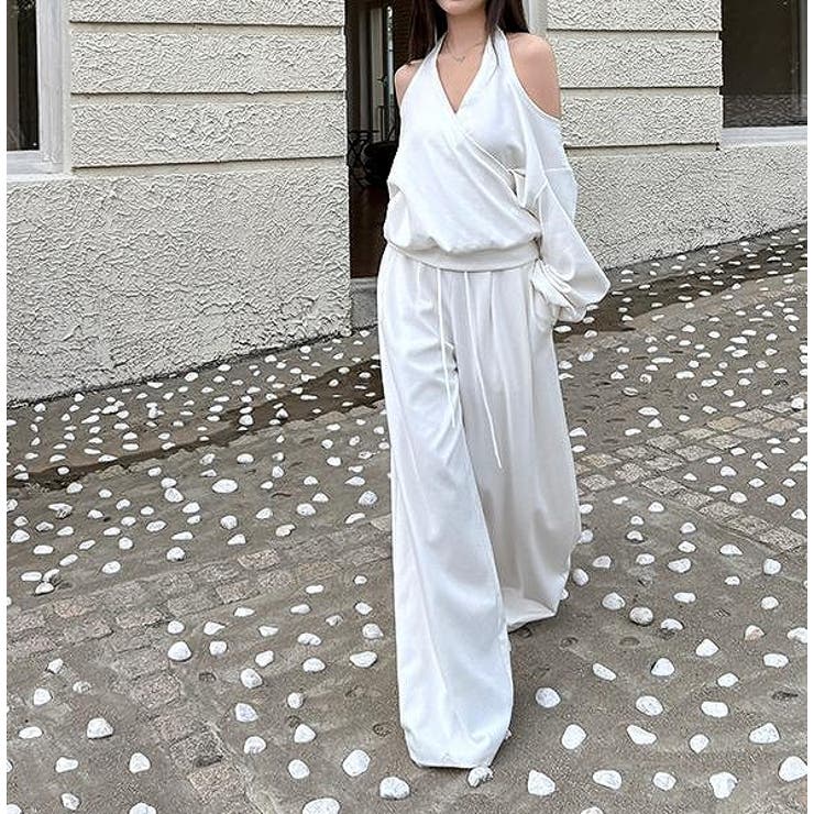 スウェット首をかけるオフショルダートップスワイドパンツセットアップ