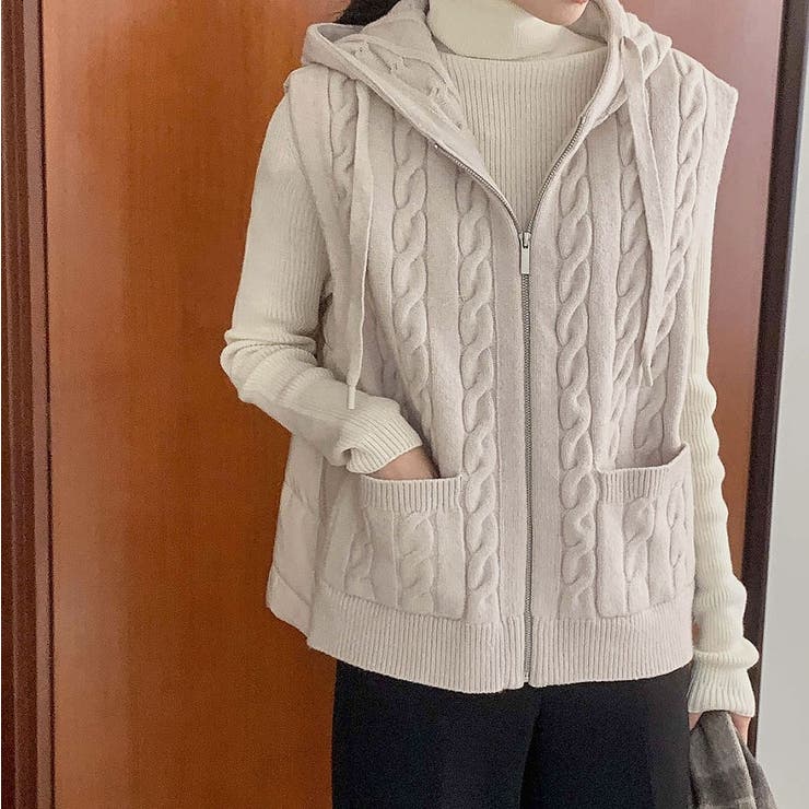 ベージュ | フード付きニット切り替えベスト | Ulysses