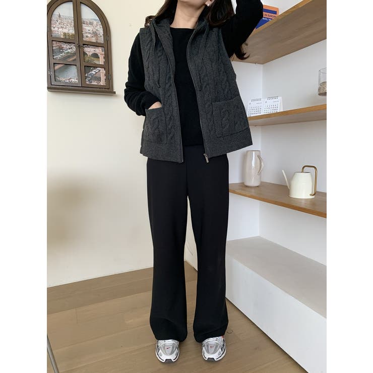 ブラック | フード付きニット切り替えベスト | Ulysses