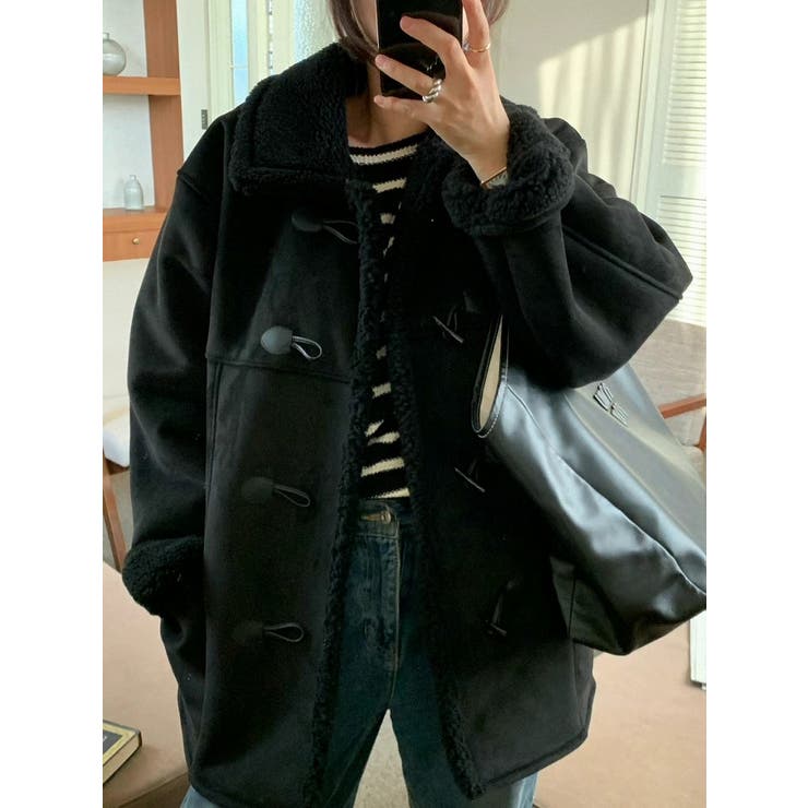 ブラック | 鹿の毛皮の綿毛ボアジャケット | Ulysses