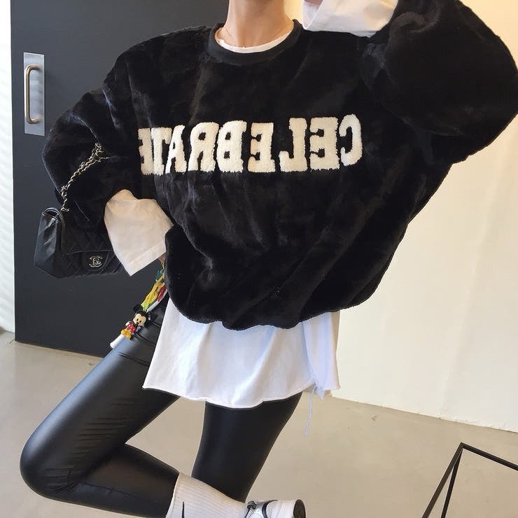 ブラック | 刺繍ショートトップス | Ulysses