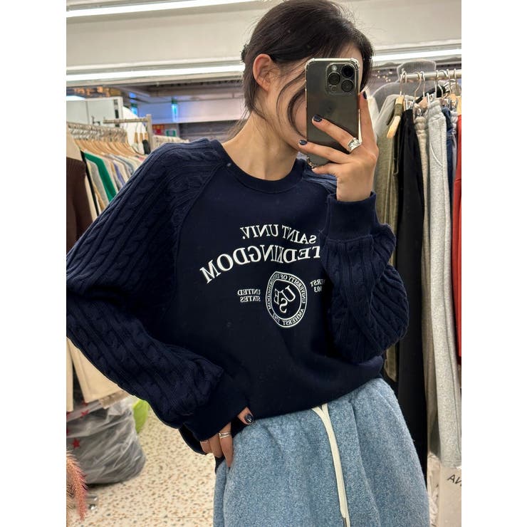 ダークブルー | ニット切り替えスウェットオーバーサイズロゴスウェットトップス | Ulysses