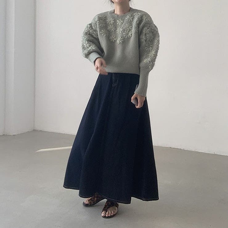 立体感があるフラワーセータートップス | Ulysses | 詳細画像1 