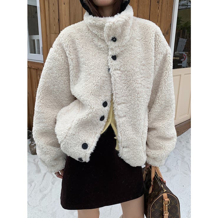 ベージュ | リバーシブルボアジャケット | Ulysses