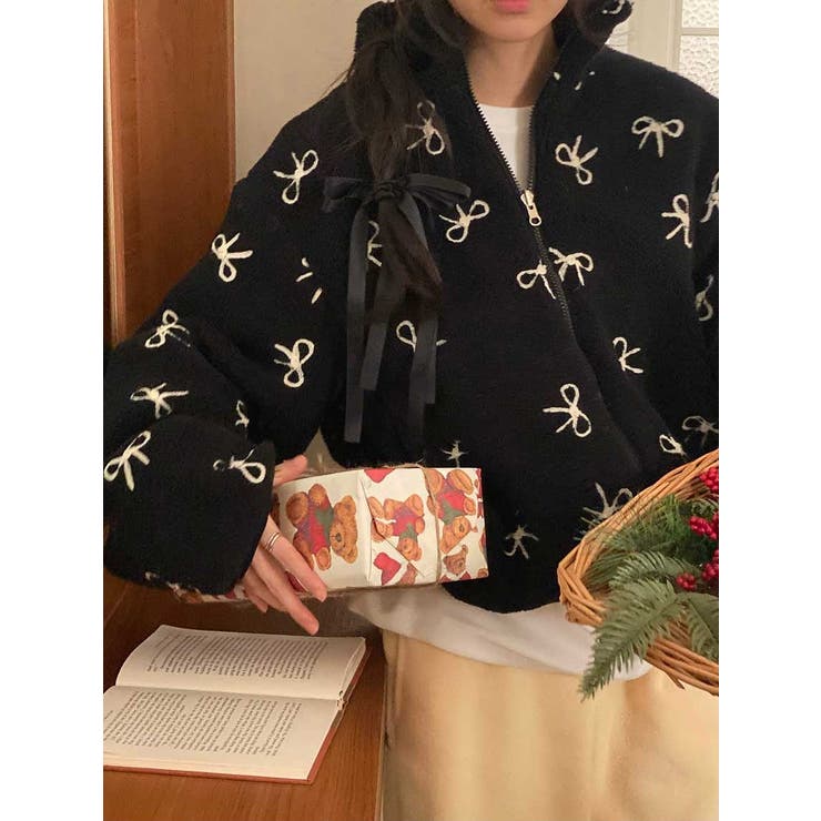 ブラック | リバーシブルショートボアジャケット | Ulysses