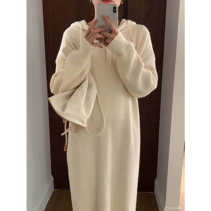 ベージュ | ニットフード付きワンピース | Ulysses