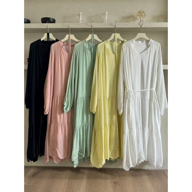 パンチングレースリボンVネック長袖ワンピース | Ulysses | 詳細画像9 