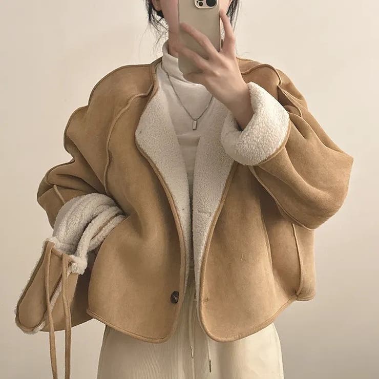 キャメル | バッグ付きフェイクムートンジャケット | Ulysses