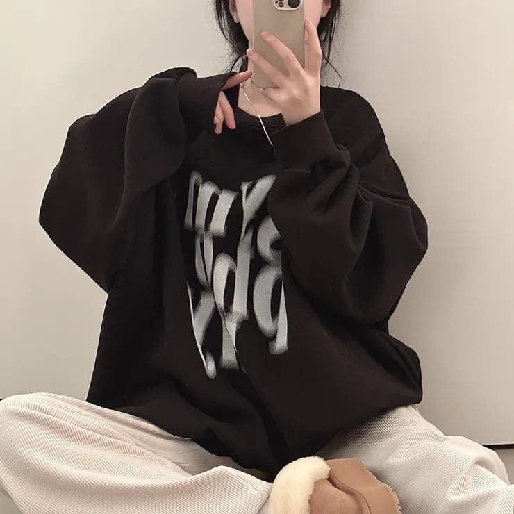 ブラック | オーバーサイズロゴスウェット | Ulysses