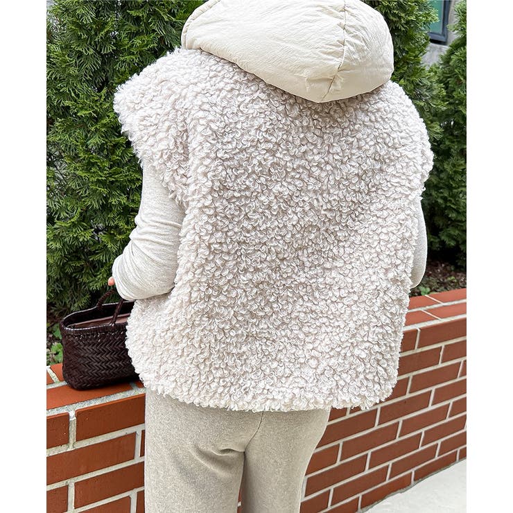 フード付きリバーシブルベスト | Ulysses | 詳細画像3 