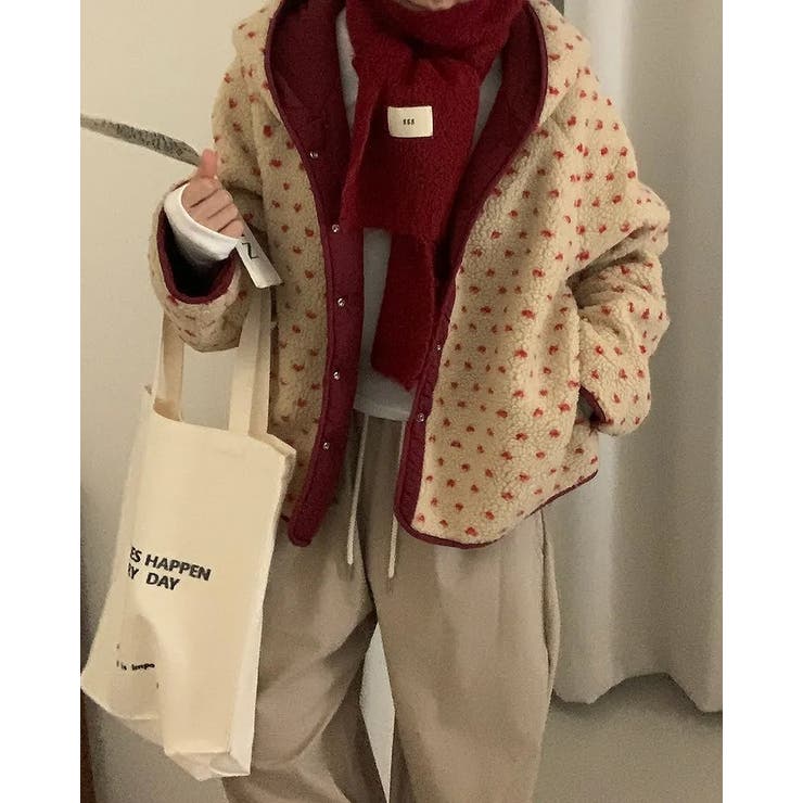 フード付きリバーシブルボアジャケット | Ulysses | 詳細画像1 