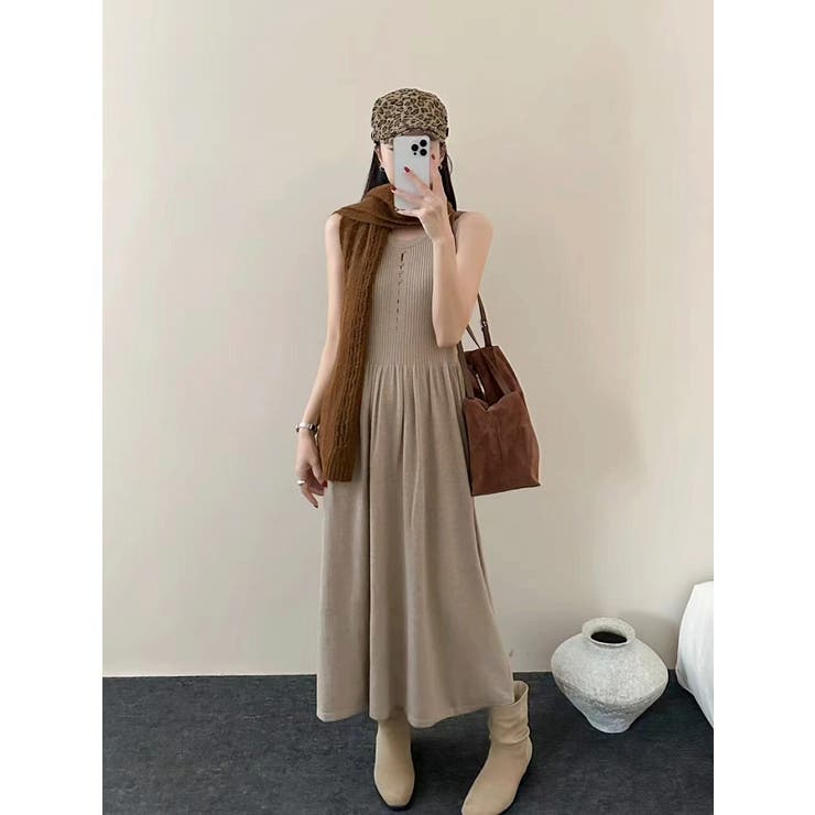 ベージュ | ニット袖なしワンピース | Ulysses