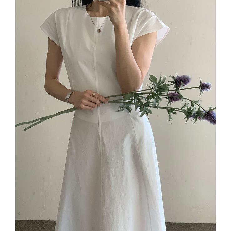 ホワイト | バックリボンジップスポケットクルーネックワンピース | Ulysses
