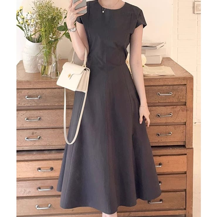 ダークグレー | バックリボンジップスポケットクルーネックワンピース | Ulysses