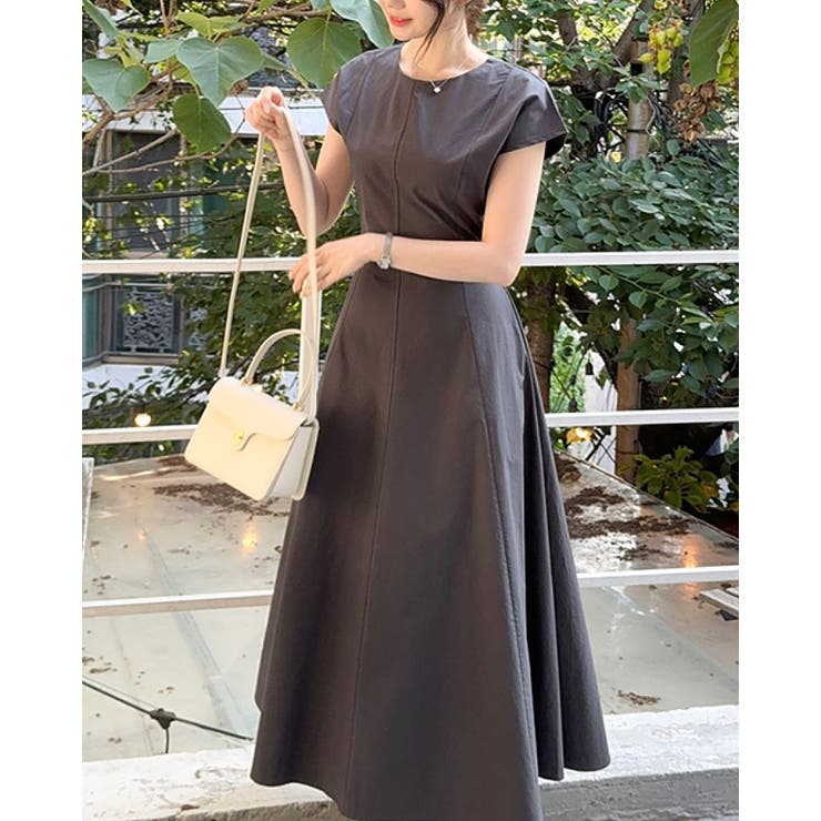 バックリボンジップスポケットクルーネックワンピース | Ulysses | 詳細画像8 