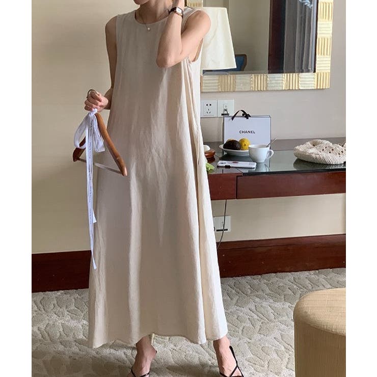 ベージュ | バック中空袖なしワンピース | Ulysses