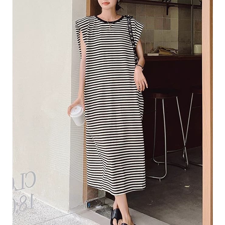 ブラック | バックスリットボーダー柄クルーネック袖なしワンピース | Ulysses