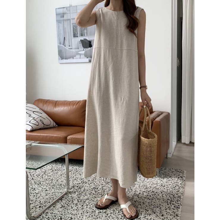 ベージュ | シンプルクルーネック袖なしワンピース | Ulysses