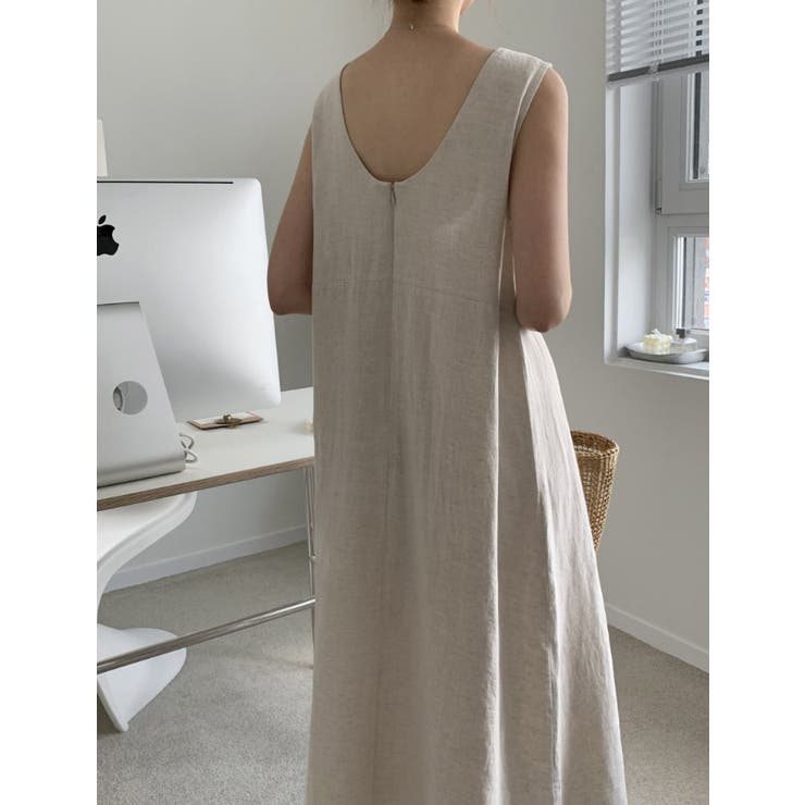 シンプルクルーネック袖なしワンピース | Ulysses | 詳細画像2 