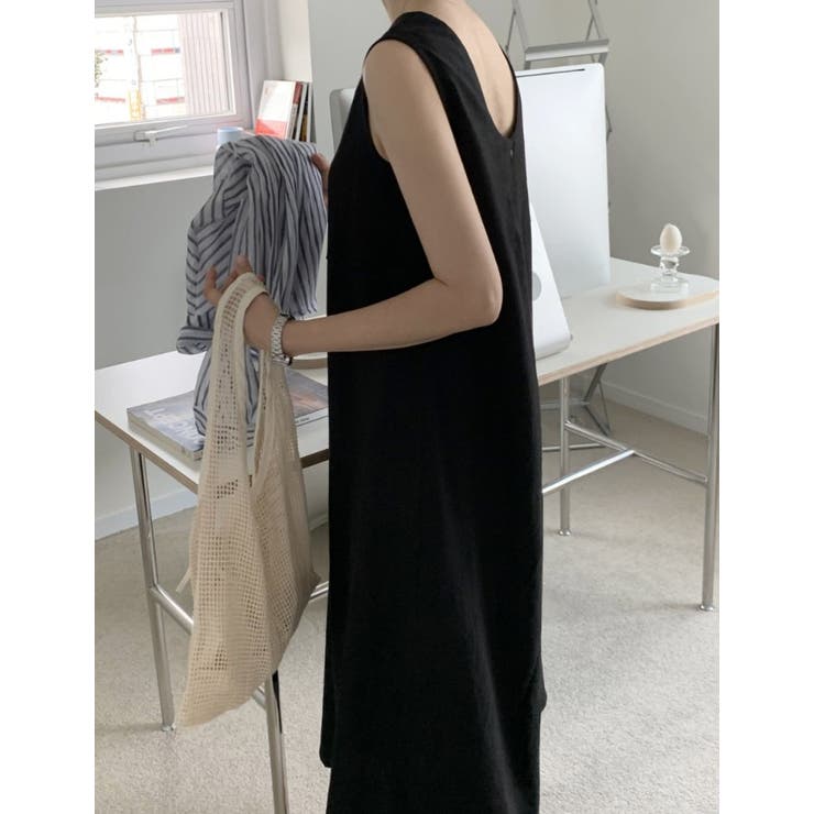 シンプルクルーネック袖なしワンピース | Ulysses | 詳細画像8 