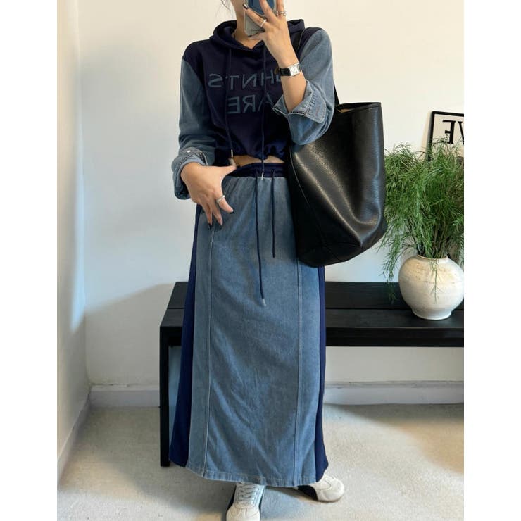 ネイビー | デニム切り替え刺繍セットアップスカート | Ulysses