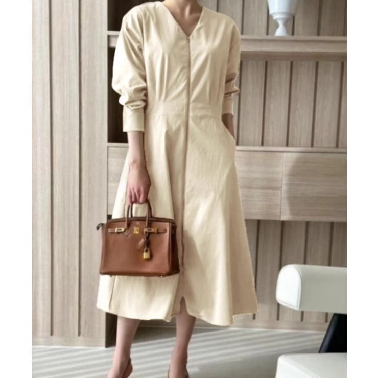 ベージュ | Vネックジップスワンピース | Ulysses