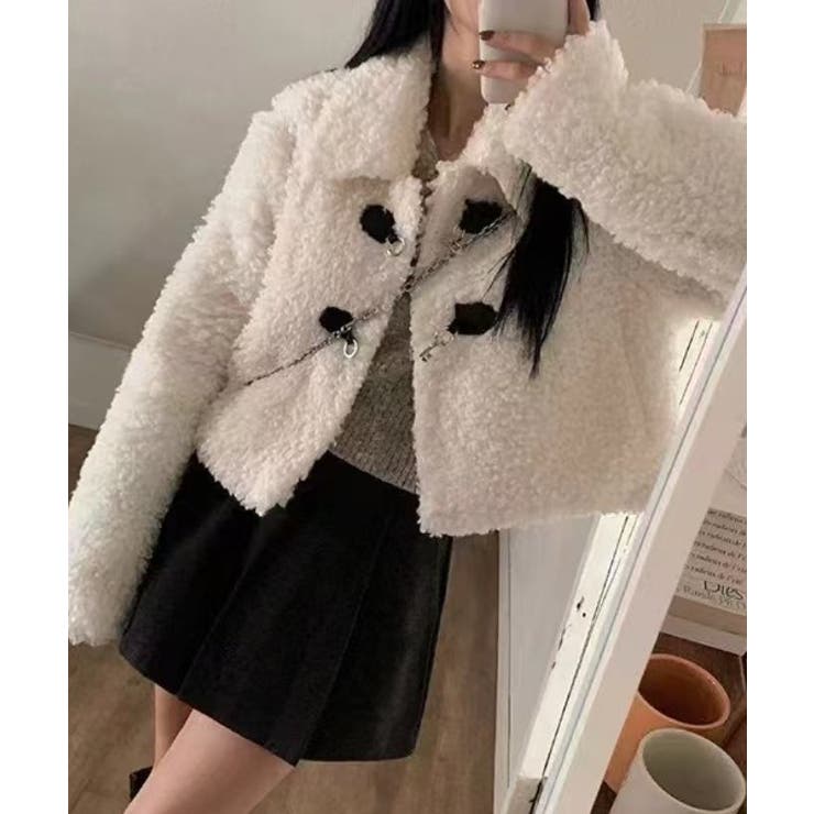 オフホワイト | 襟付きボタンでファージャケット | Ulysses