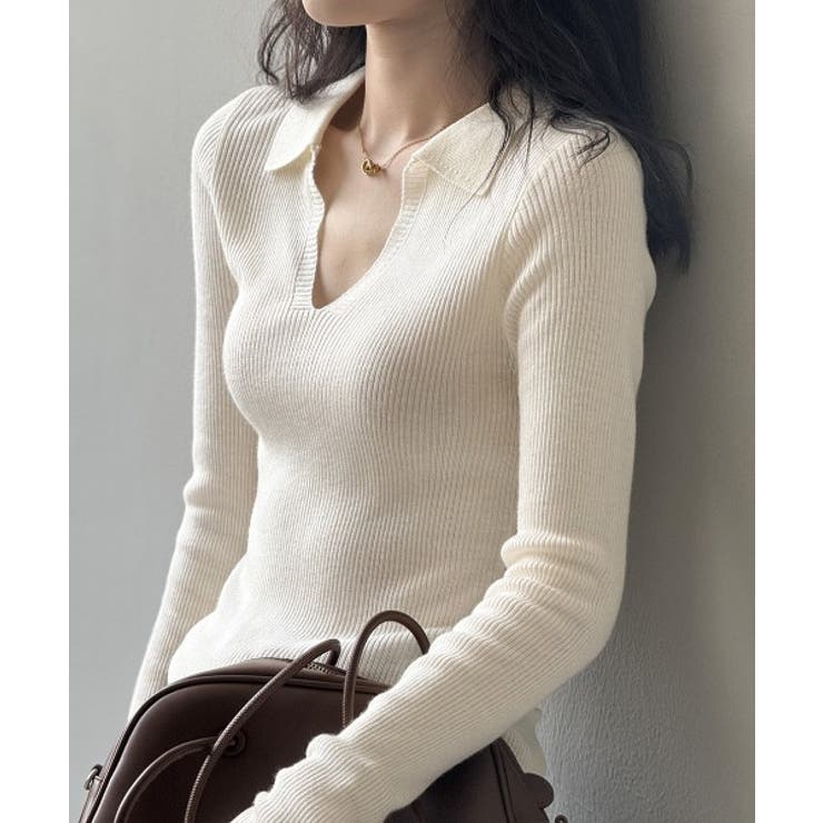 オフホワイト | Vネック長袖ニットトップス | Ulysses