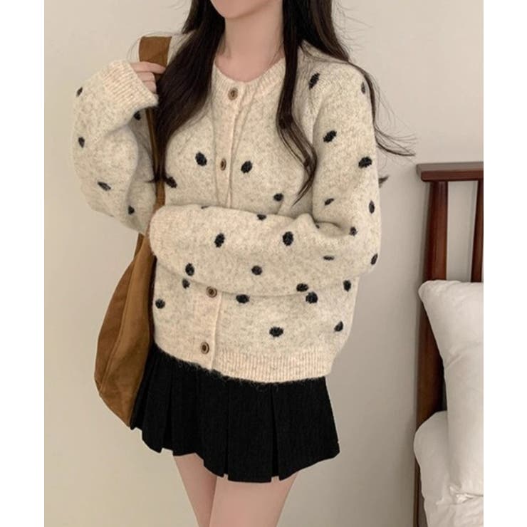 ベージュ | クルーネックボタンでニットジャケット | Ulysses