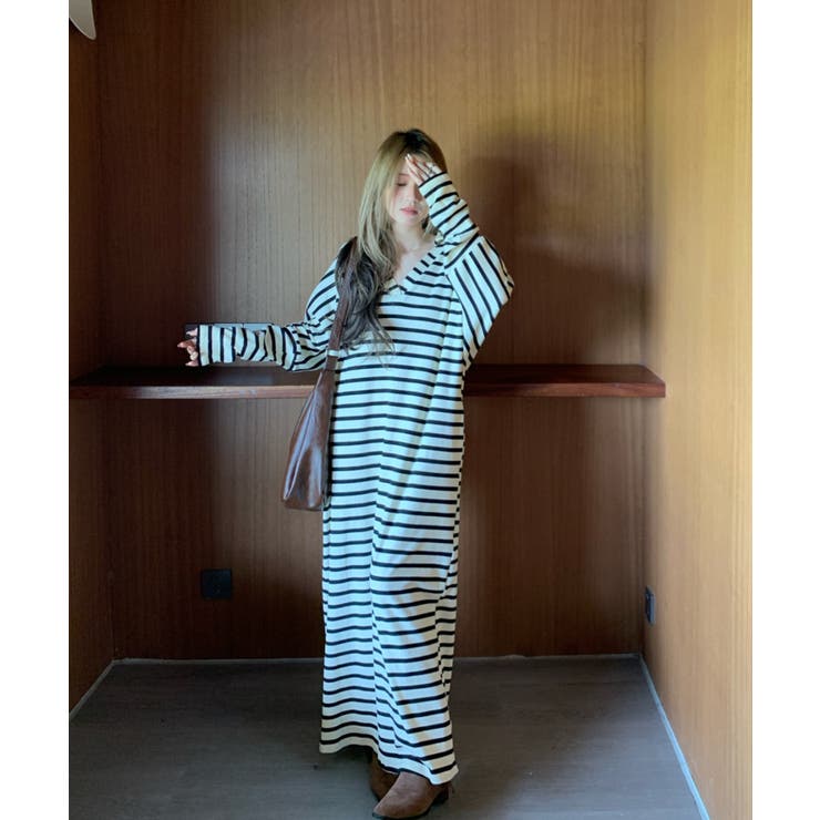 クルーネックリラックス長袖ワンピース | Ulysses | 詳細画像4 