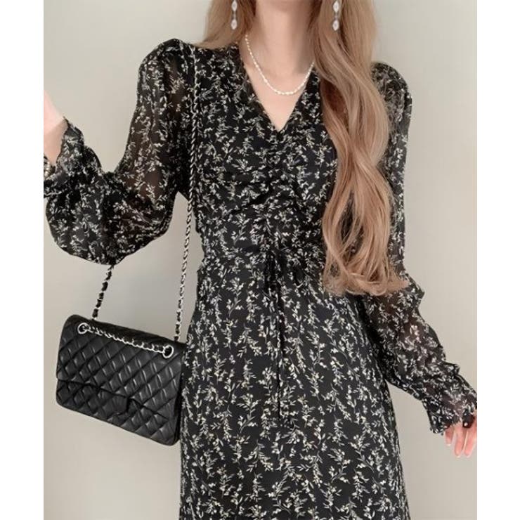 Vネックパフスリーブリボンワンピース | Ulysses | 詳細画像1 