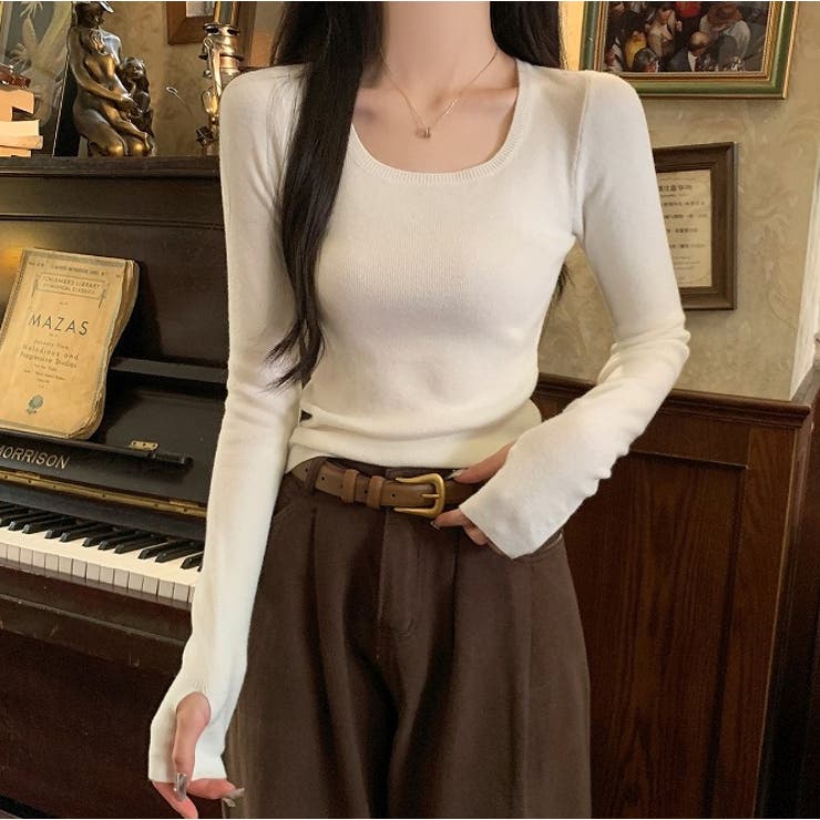ホワイト | スクエアネックライン無地長袖ニットトップス | Ulysses