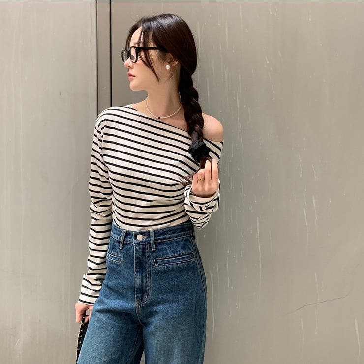 ブラック | ボートネックオフショルボーダー配色トップス | Ulysses