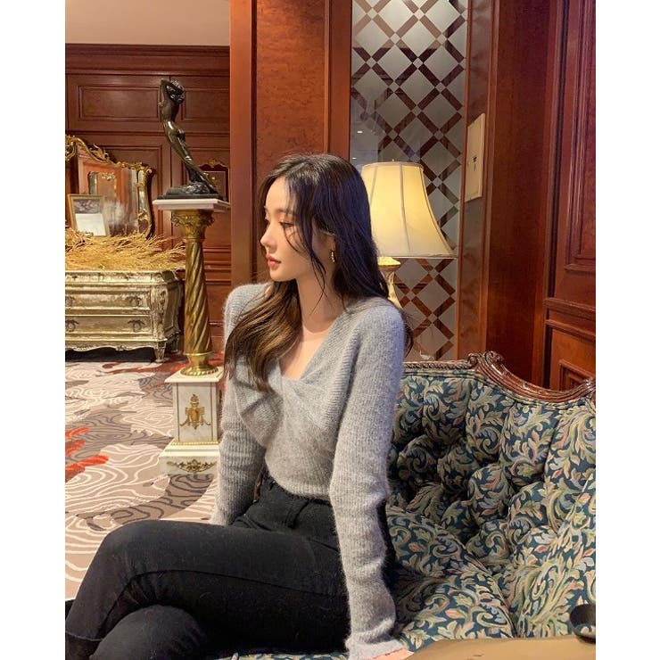 グレー | デザインVネック無地ニットトップス | Ulysses