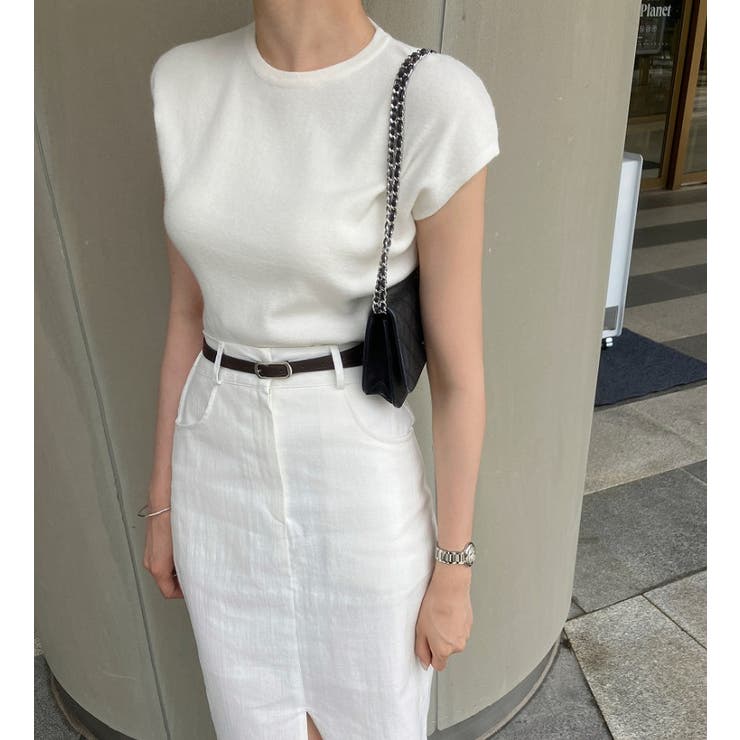 ホワイト | クルーネック袖なし無地ニットトップス | Ulysses