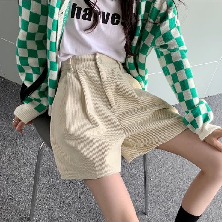 アイボリー | ハイウエストボタン付きポケット付きコーデュロイ無地ショートパンツ | Ulysses