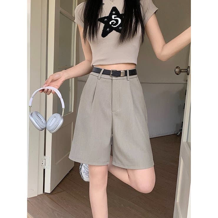 モカ | ハイウエストベルト付き無地ショートパンツ | Ulysses