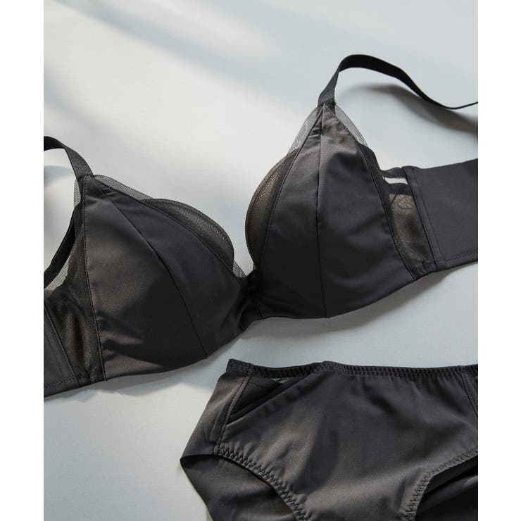 ブラック | さあ、わたし シンプル 脇高ブラジャー JB2310 | une nana cool