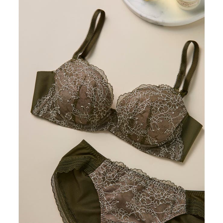 オリーブ | 【ほわピタカップがバストに密着＆まるむねキープ】ふゆうする 3 4カップブラ | une nana cool