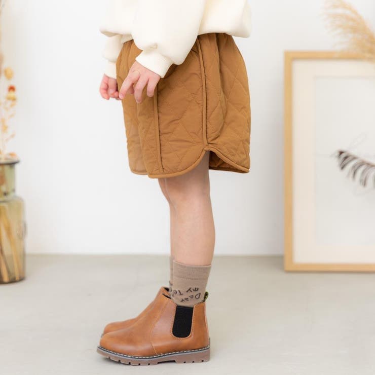 センターステッチデザインキルティングショートパンツ[品番