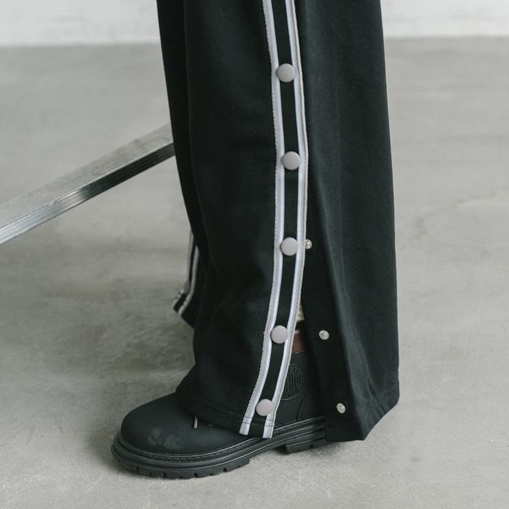 【U.TRACK/ユードットトラック】サイド開閉OK!バックロゴスリットパンツ | URBAN CHERRY | 詳細画像22 