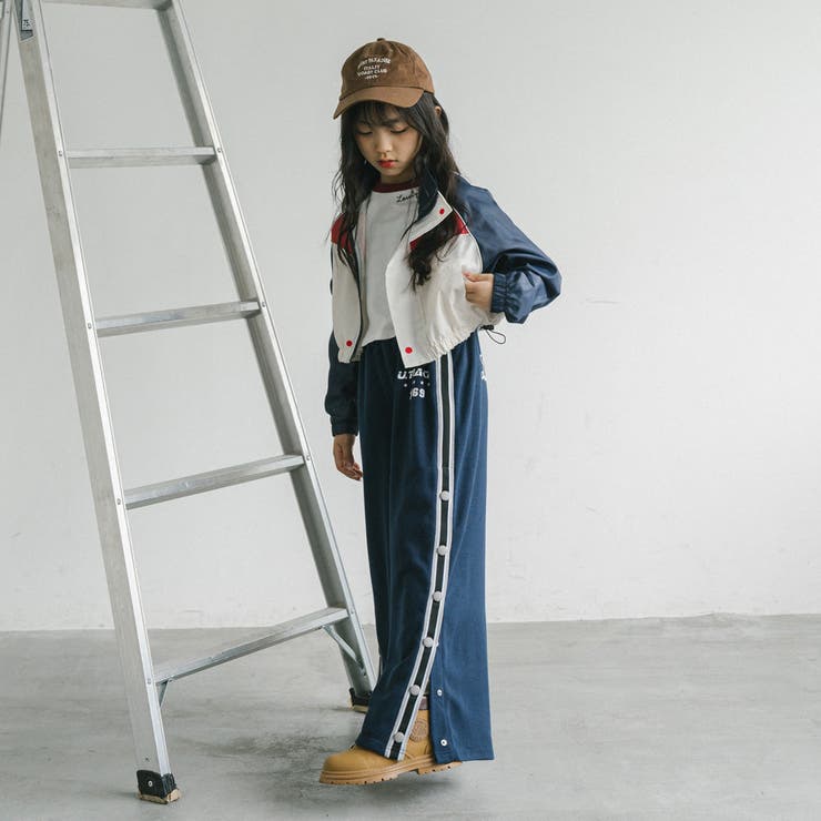 【U.TRACK/ユードットトラック】サイド開閉OK!バックロゴスリットパンツ | URBAN CHERRY | 詳細画像24 