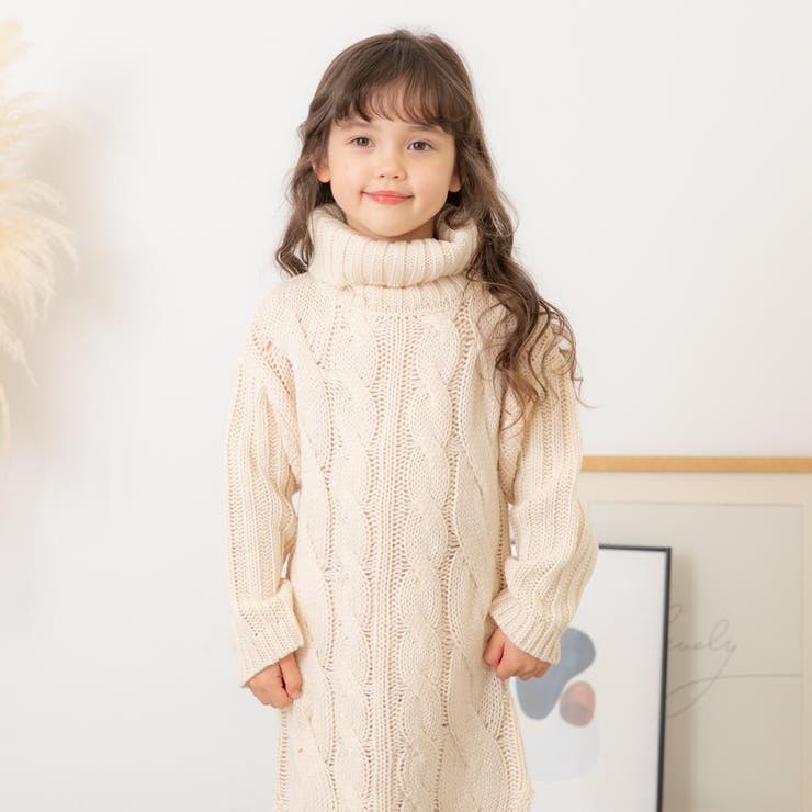 ケーブルニットロングワンピース[品番：VINK0000515]｜URBAN CHERRY