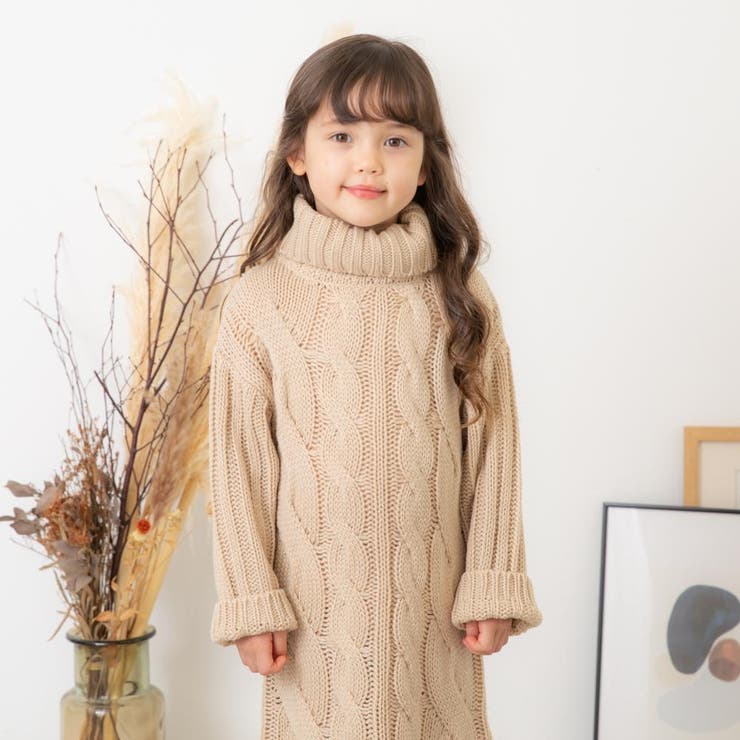 ケーブルニットロングワンピース[品番：VINK0000515]｜URBAN CHERRY