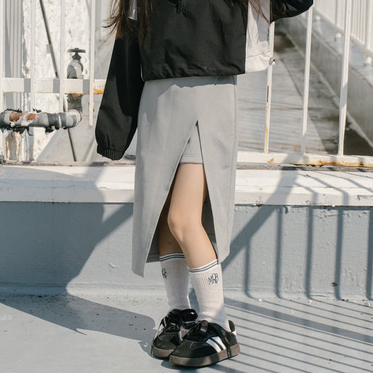 U.TRACK】インナーパンツ付きスリットタイトロングスカート[品番