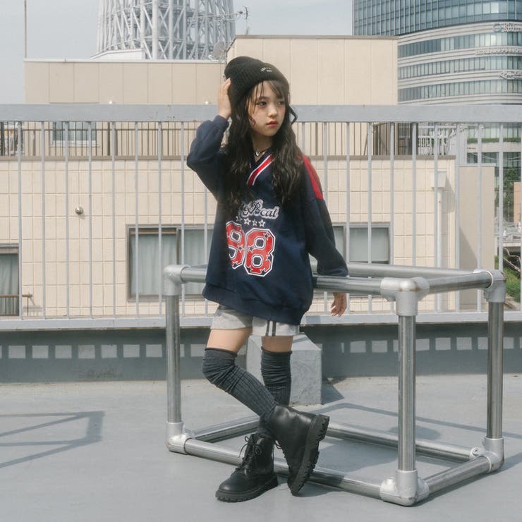 【U.TRACK/ユードットトラック】オーバーサイズVネックロゴトップス | URBAN CHERRY | 詳細画像34 